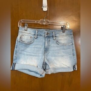 - Women’s Vigoss size 27 denim shorts
